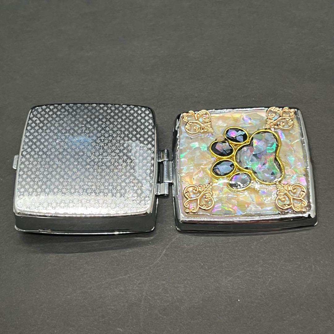 No1】螺鈿細工仕様 猫さんピルケース - メルカリ