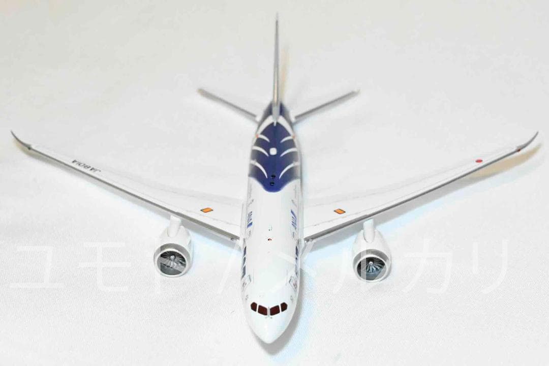 Aviation ANA B787-8 JA801A 全日空 1:400