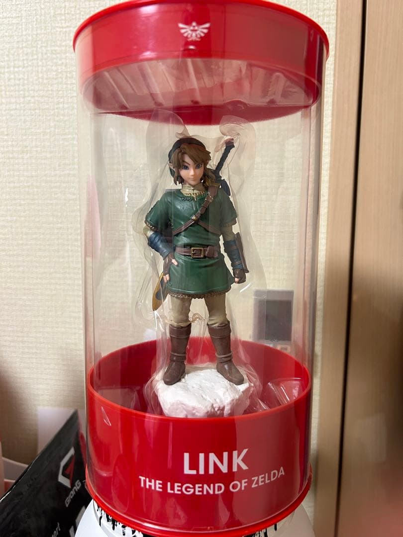 スタチュー ゼルダの伝説 リンク フィギュア Amazon.co.jp: First4 The Legend of Zelda : Breath Of The Wild