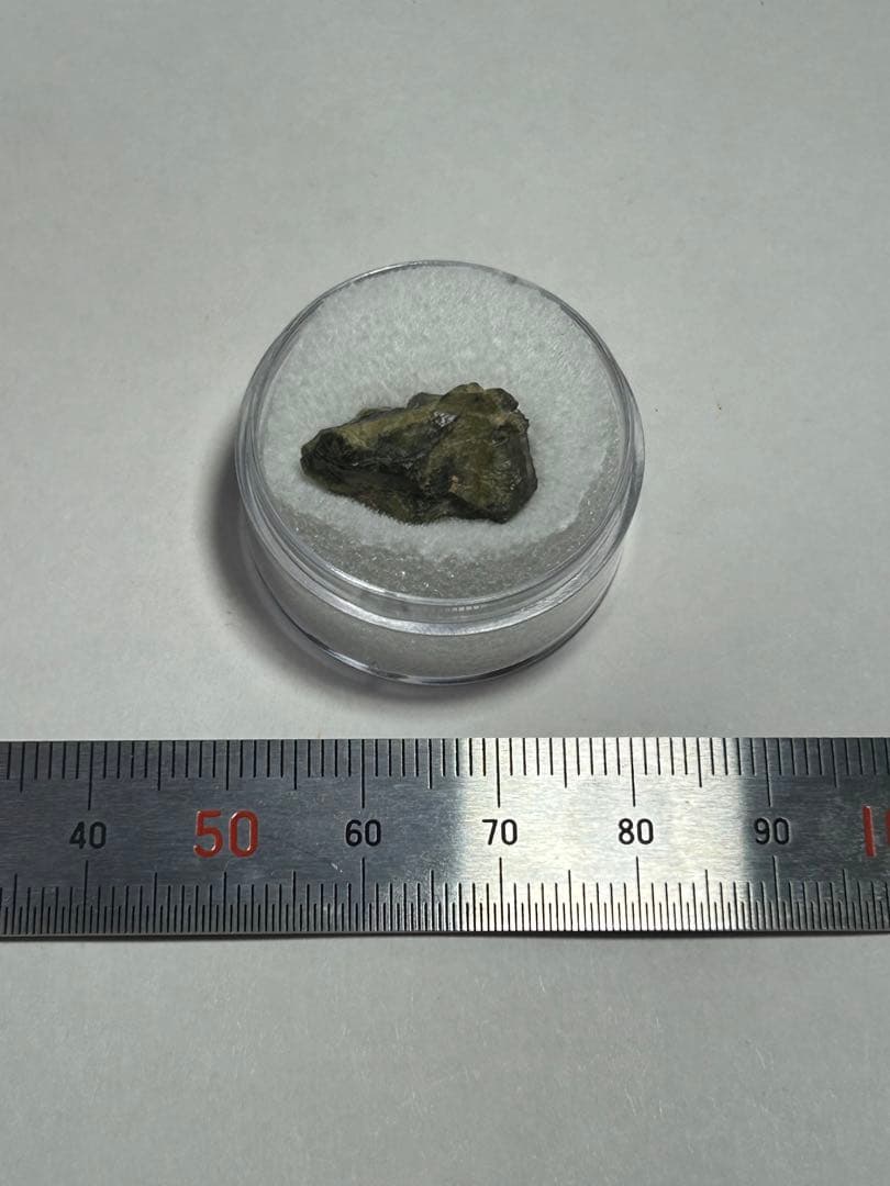 石質　隕石　タタフィン　原石　ダイオジェナイト　証明書付き　2.61g