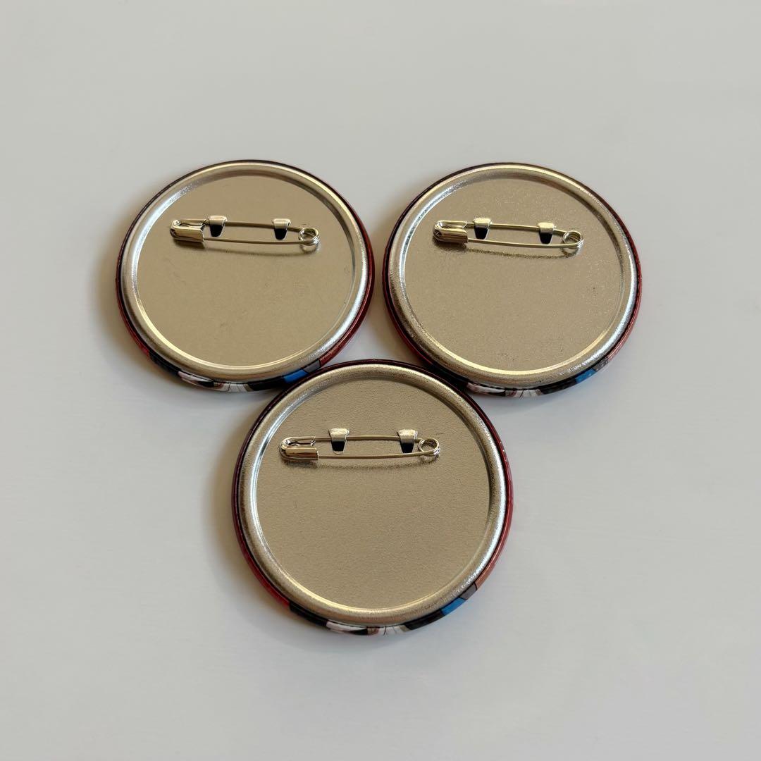 翌日発送】 パラライ 4周年 6周年 缶バッジ 闇堂四季 - メルカリ