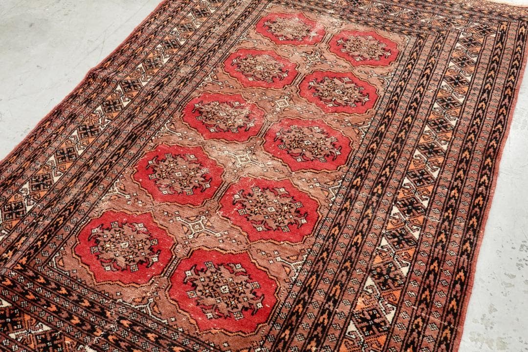 ▪️vintage rug ▪️176×124cm パキスタン ラホール産 - メルカリ