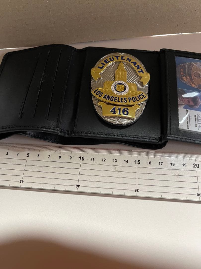 76 刑事コロンボ ロスアンジェルス市警 ルテナント フランクコロンボ I