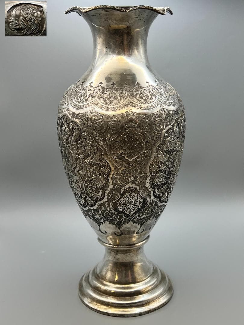 ととろ　銀製　ライオンマーク　三越　銀花瓶　花入れ　手彫　重量約820g 9/25（水）〜10/8（火） 東京銀座三越 本館7階 ジャパンエディションに