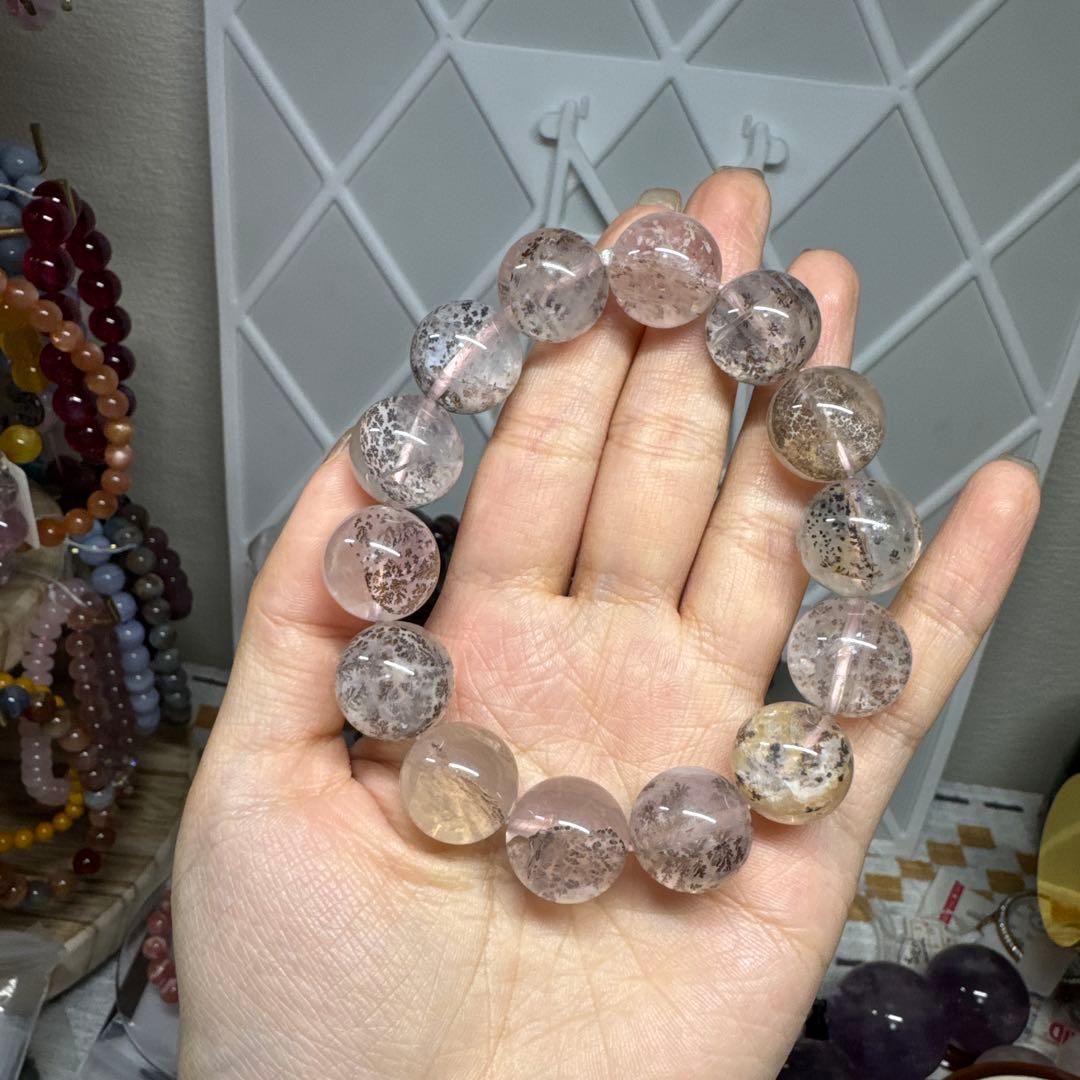 デンドリ OneTigrisから軽量ティピーテント「TETRAピラミッドテント」登場