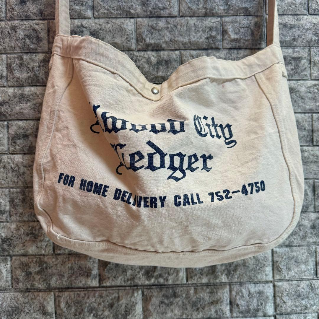 ニュースペーパーバッグ ヴィンテージ ellwood city 70s - メルカリ