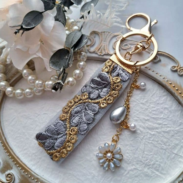 mamerin ♪様お取引中⭐3186⭐❣️大人可愛い華やかアクセ❣️オリジナル