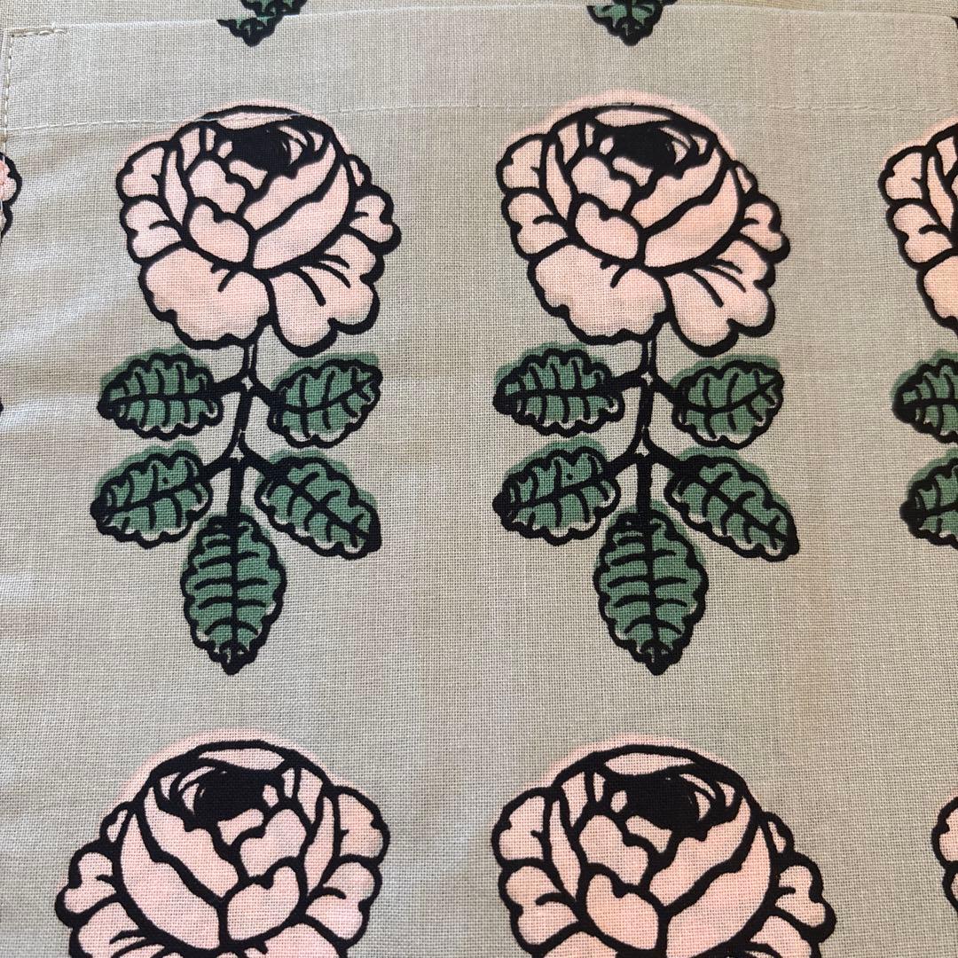 新品 marimekko マリメッコ エプロン ヴィヒキルース 伊勢丹限定カラー