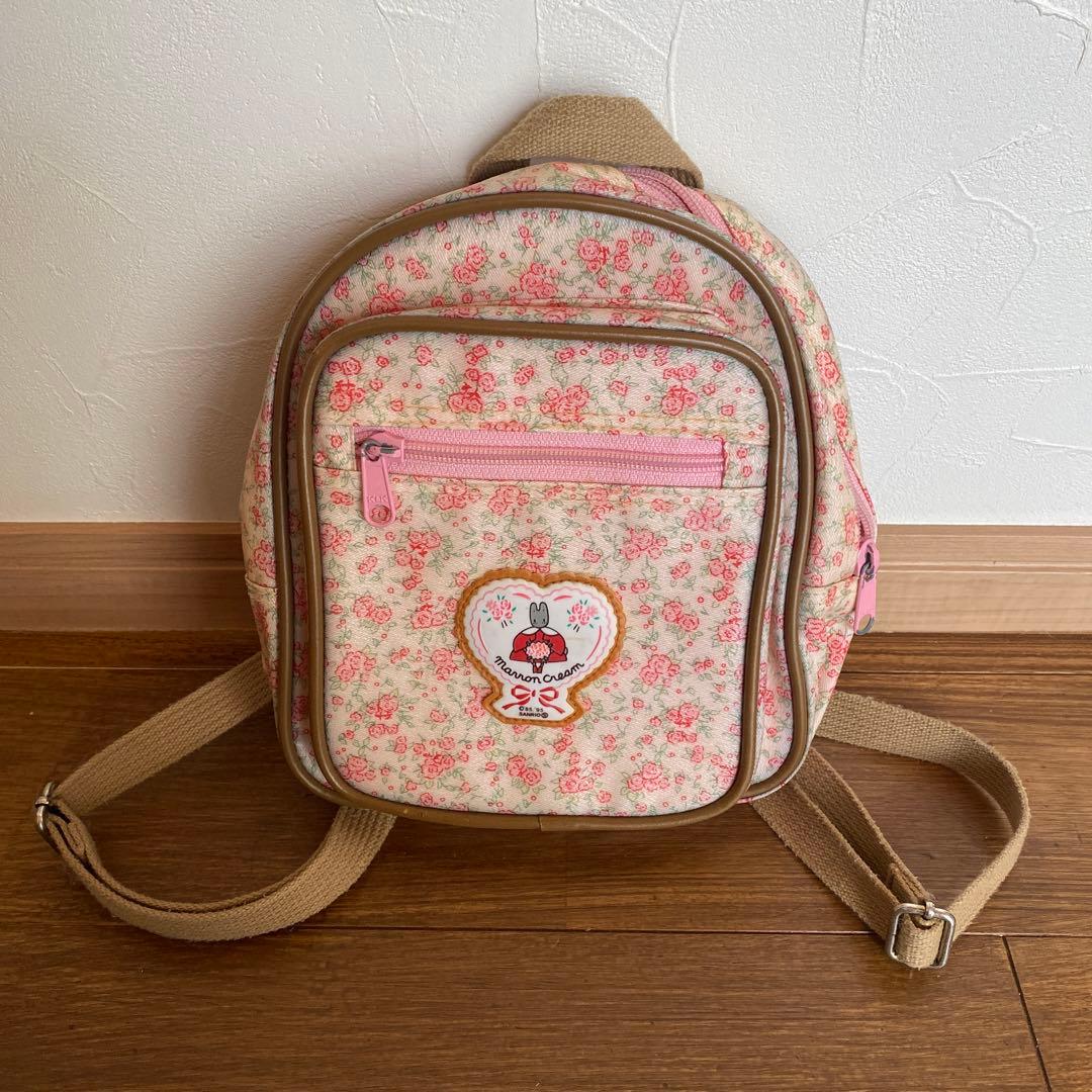 サンリオ マロンクリーム レトロな花柄ピンクリュック - メルカリ