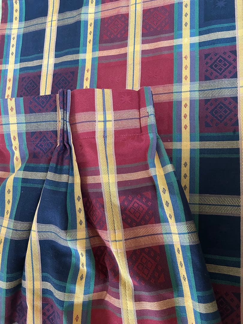 外国製カーテン✖️2枚 Amazon｜ニトリ(NITORI) デコホーム商品 遮光ドレープカーテン 幅100