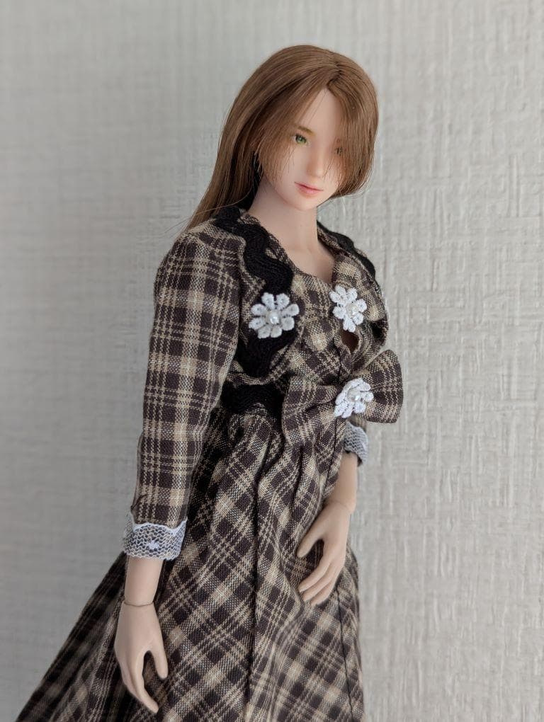 TBLeague S16A オリジナルヘッド＆衣装付き シームレス 人形