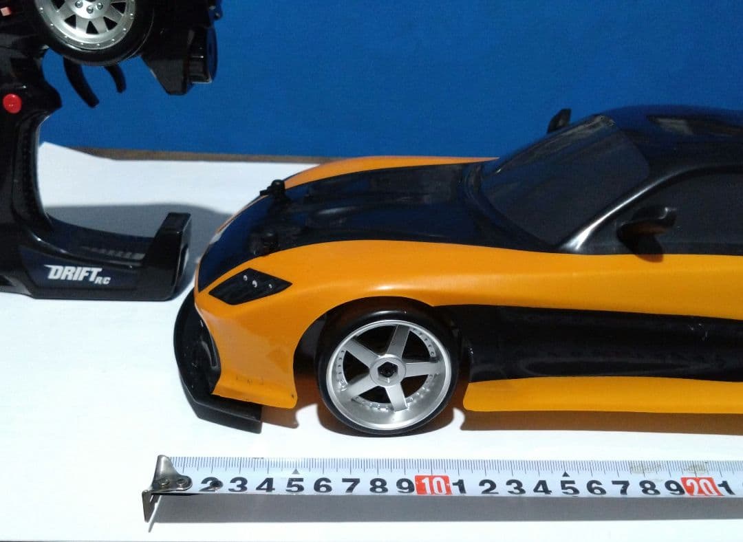 不動車】ワイルド・スピード RX-7 VeilSide RCカー ドリフト仕様