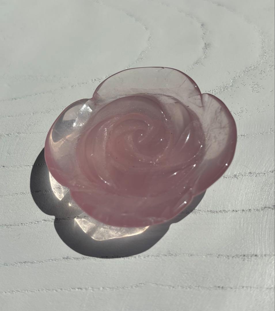 《恋愛運♡》ローズクオーツ　バラ　カービング