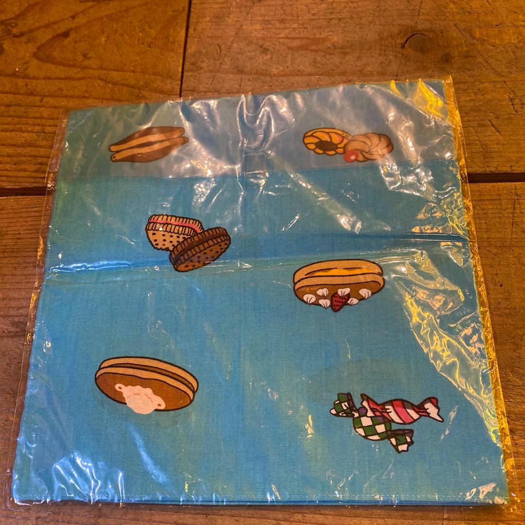 ち*お様 ザ・ドラえもんズ「おかしなお菓子なオカシナナ