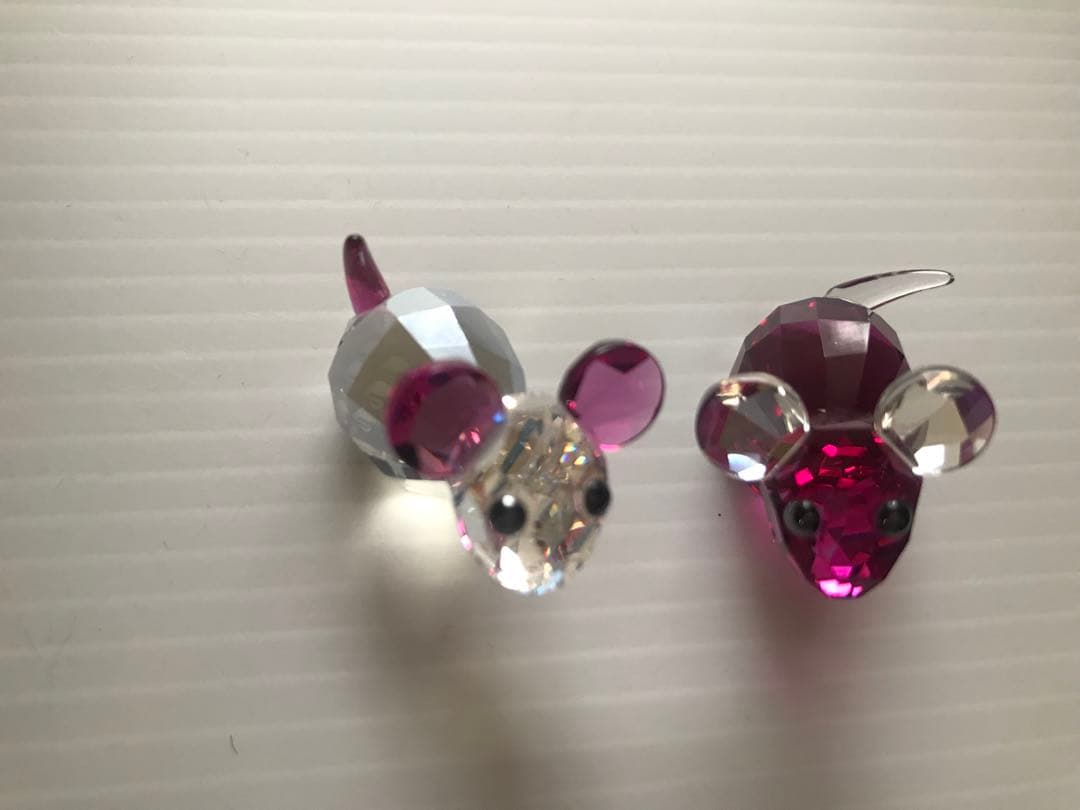 スワロフスキー　ラブロッソ　Anna & Emma