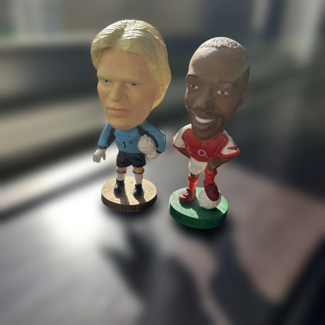 コリンシアン サッカーフィギュア オリバーカーン ティエリ・アンリ