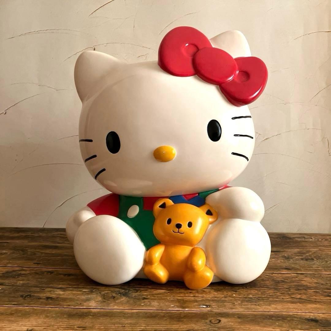 ハローキティ 特大 ソフビ ビッグ貯金箱 1994年 - メルカリ