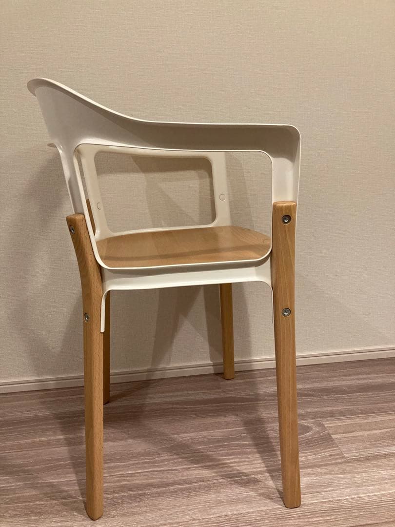 マジス◎MAGIS横浜市にきてくださる方◎スチールウッドチェア - メルカリ