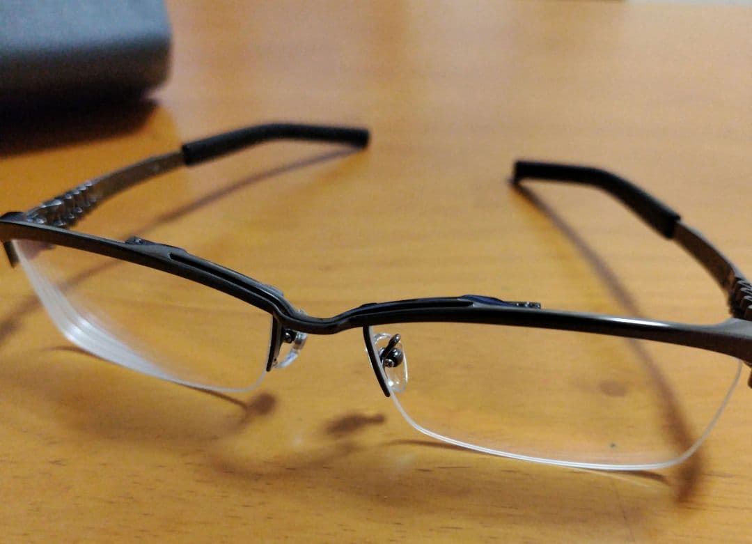 999.9…超美品！ブラック メタルフレーム (度あり)…ケースあり 楽天市場】999.9 メガネ ケース（カラーブラック,グレー）（バッグ