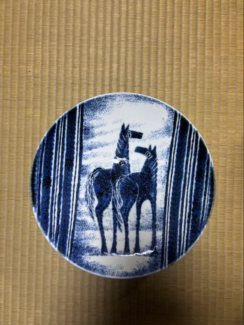 砥部焼 梅山窯 尺一寸大皿（馬絵） 砥部焼 梅山窯 尺一寸大皿（馬絵）【和食器通販e-tobeyaki.com】