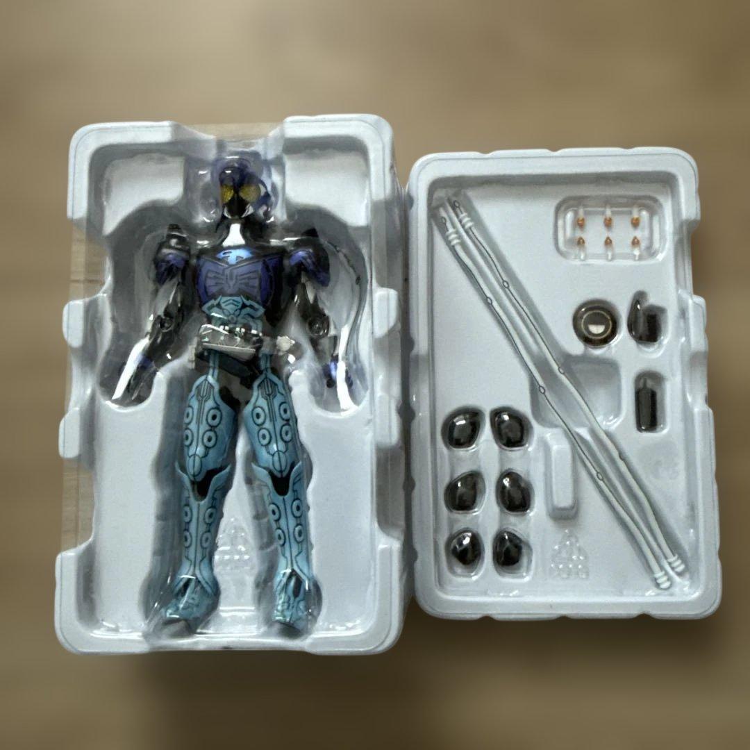 S.H.Figuarts（真骨彫製法）仮面ライダーオーズ　シャウタコンボ