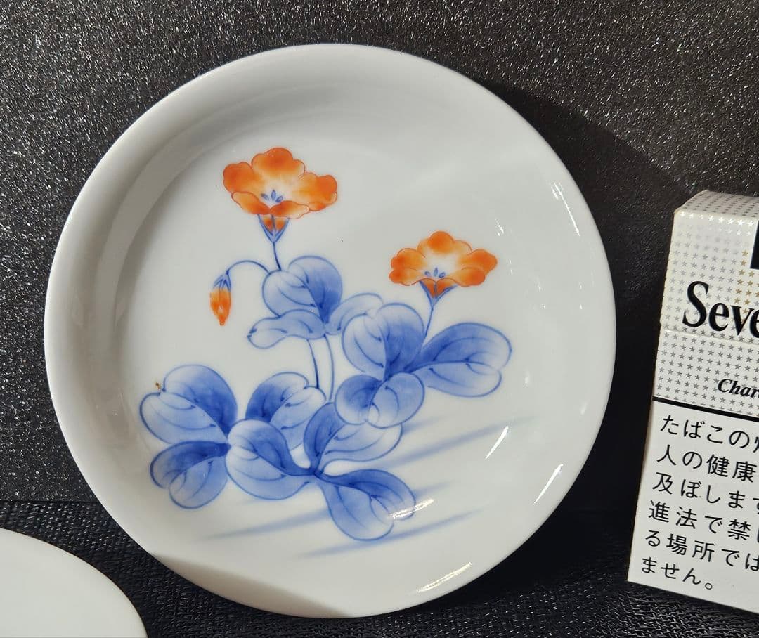 江戸時代末期〜明治時代　色鍋島　草花図 裏　櫛目文様　12.2cm　四寸皿5客