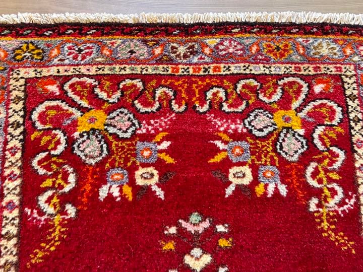 ギュネイ ラグ トルコ絨毯 ギュネイラグ ヴィンテージ - メルカリ