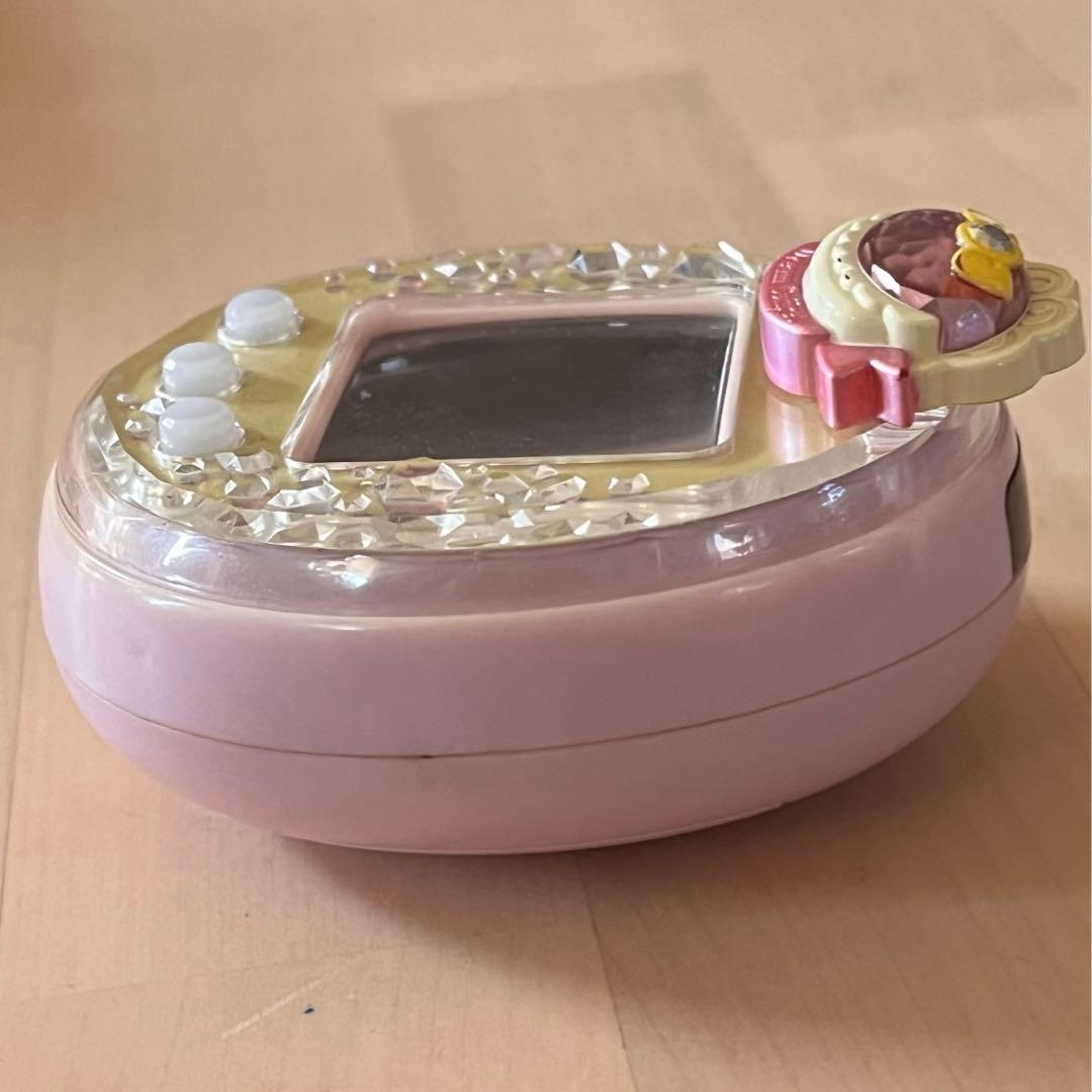 たまごっちピース本体（限定カラー）＆たまでこピアス(ドリームコフレ