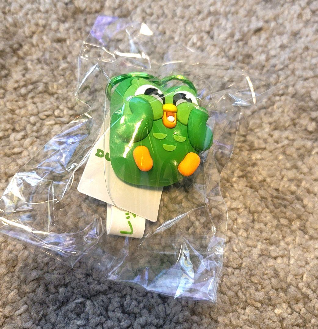 DUOMART ぬいぐるみ&パスケースとキーホルダーの3点セット - メルカリ