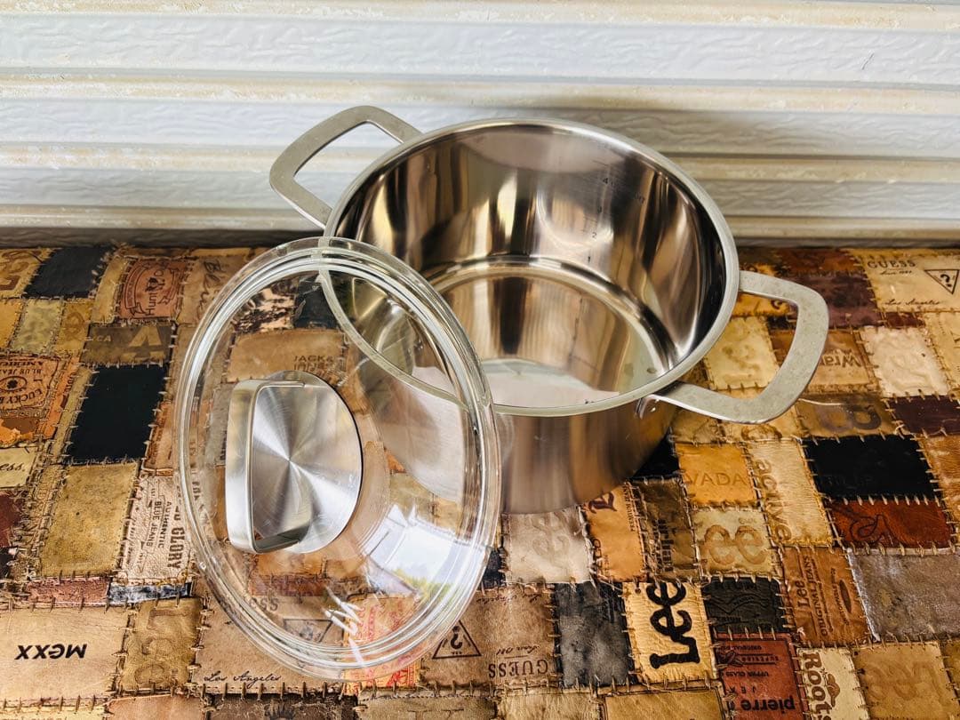 L12★IKEA★両手鍋 新品 未使用品 2.5L 調理器具 両手鍋 展示品