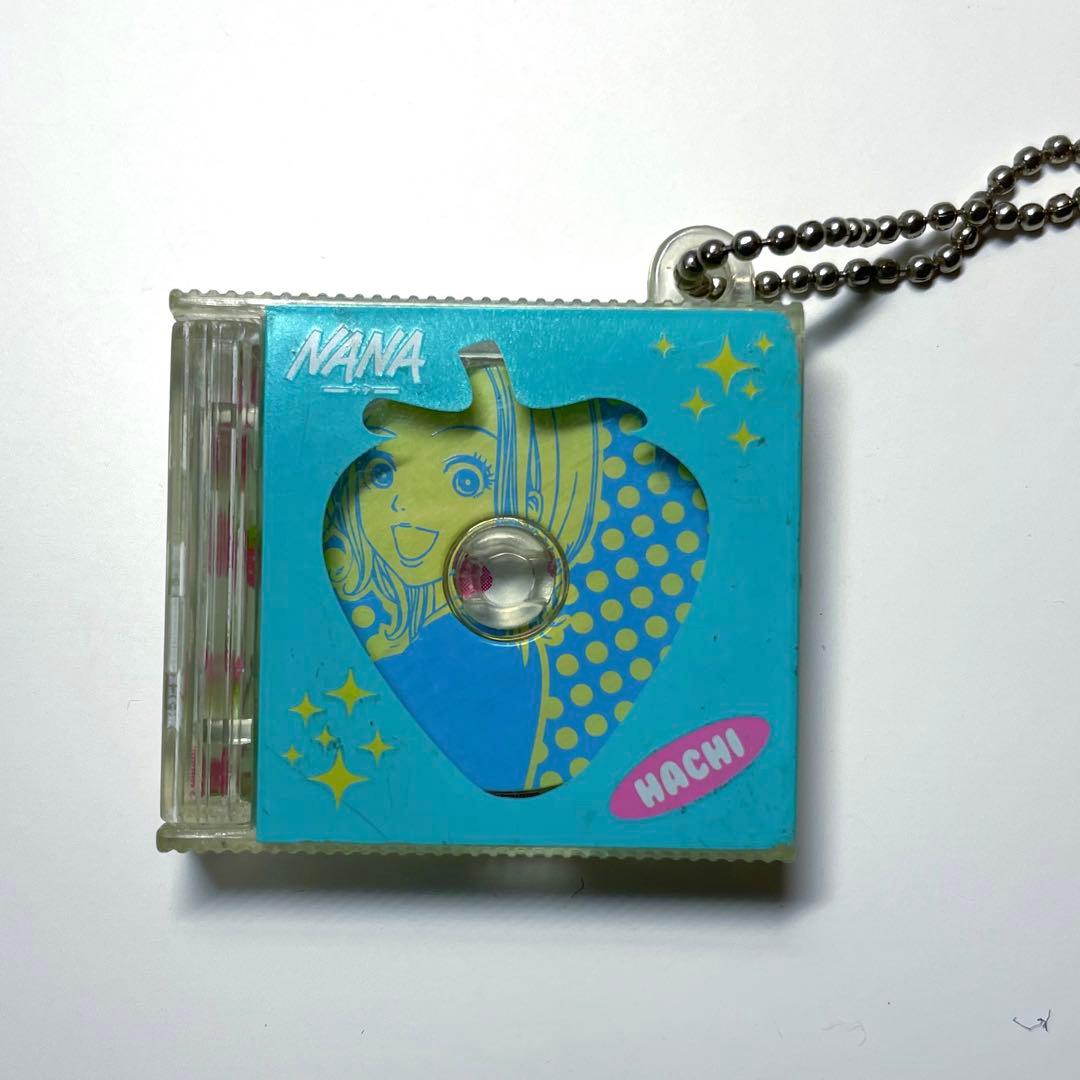 NANA ミニCDキーホルダー 矢沢あい HACHI ハチ キーホルダー - メルカリ