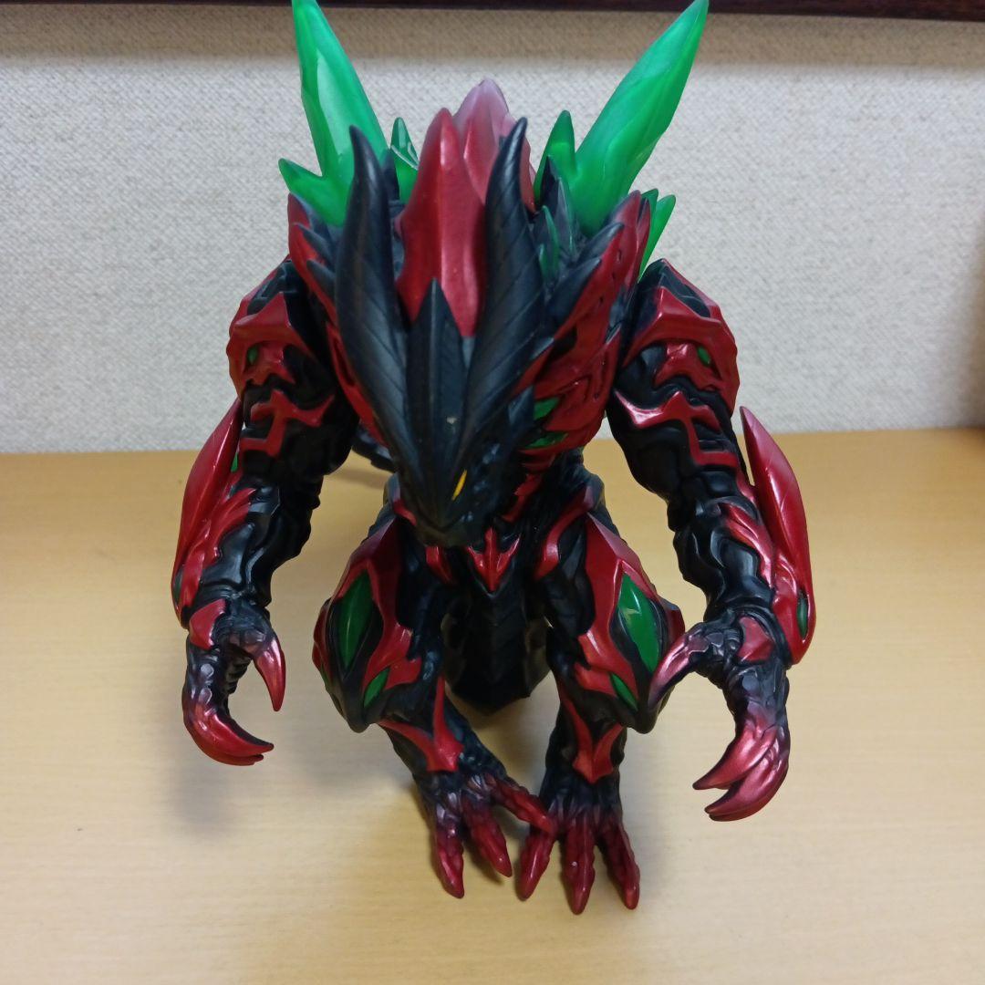 アークベリアル ウルトラ怪獣 #DX ライブサイン付き - メルカリ