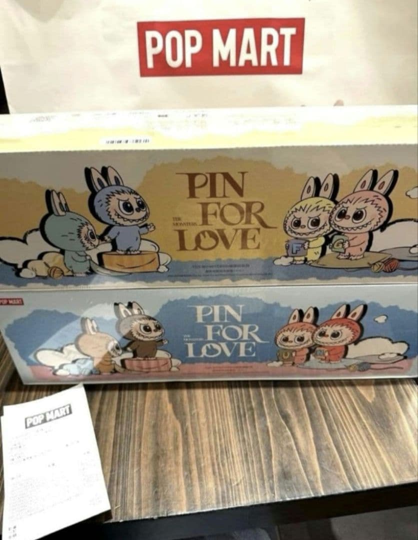 【正规品】THE MONSTER PIN FOR LOVE アソートボックスx2 Amazon.co.jp: POP MART The Monster PIN for Loveシリーズ - ビニール