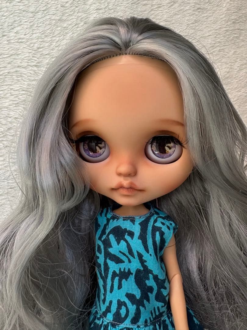 カスタムアイシードール ドレス付 作家様 - メルカリ