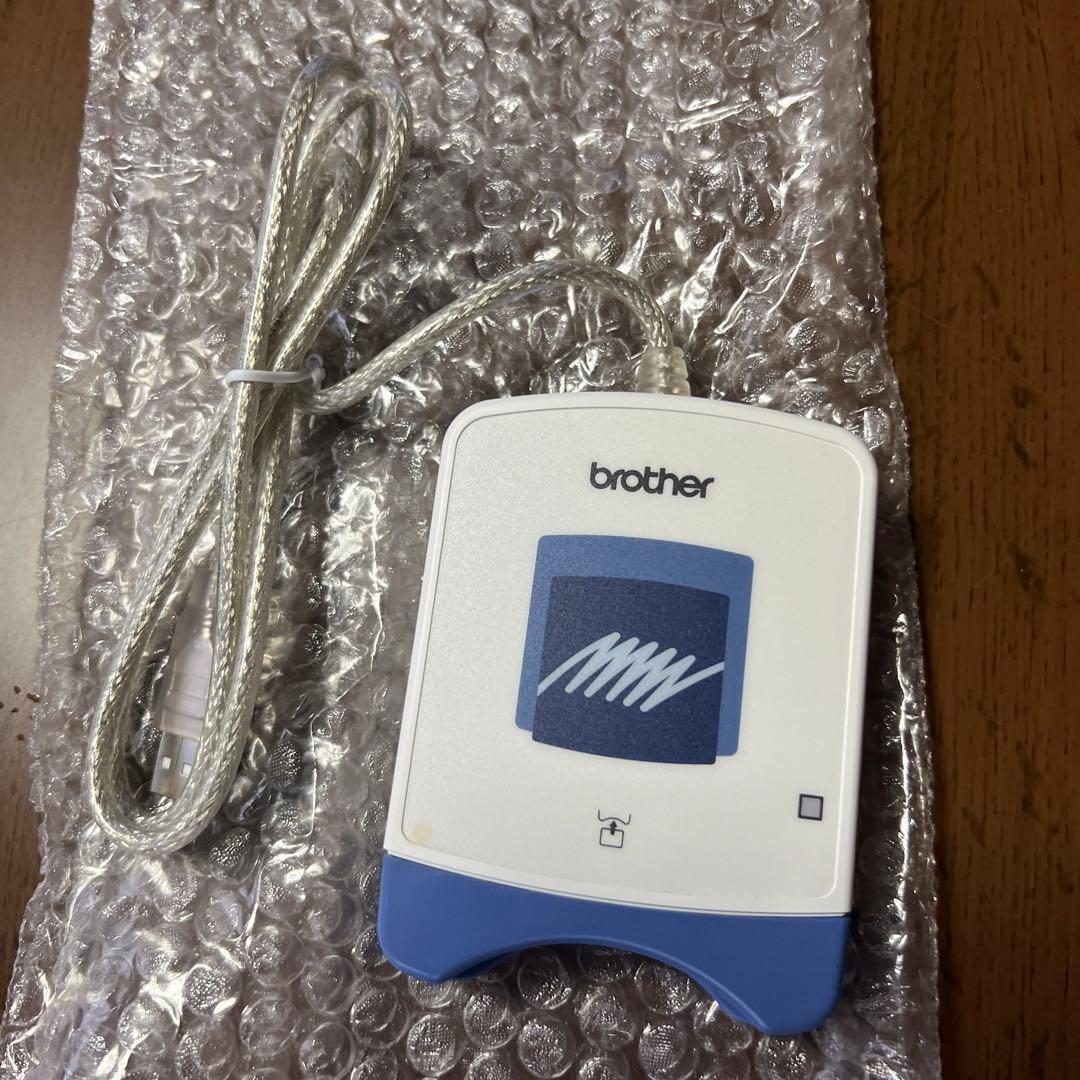 ブラザー純正カードリーダー（刺繍ミシン用） - メルカリ