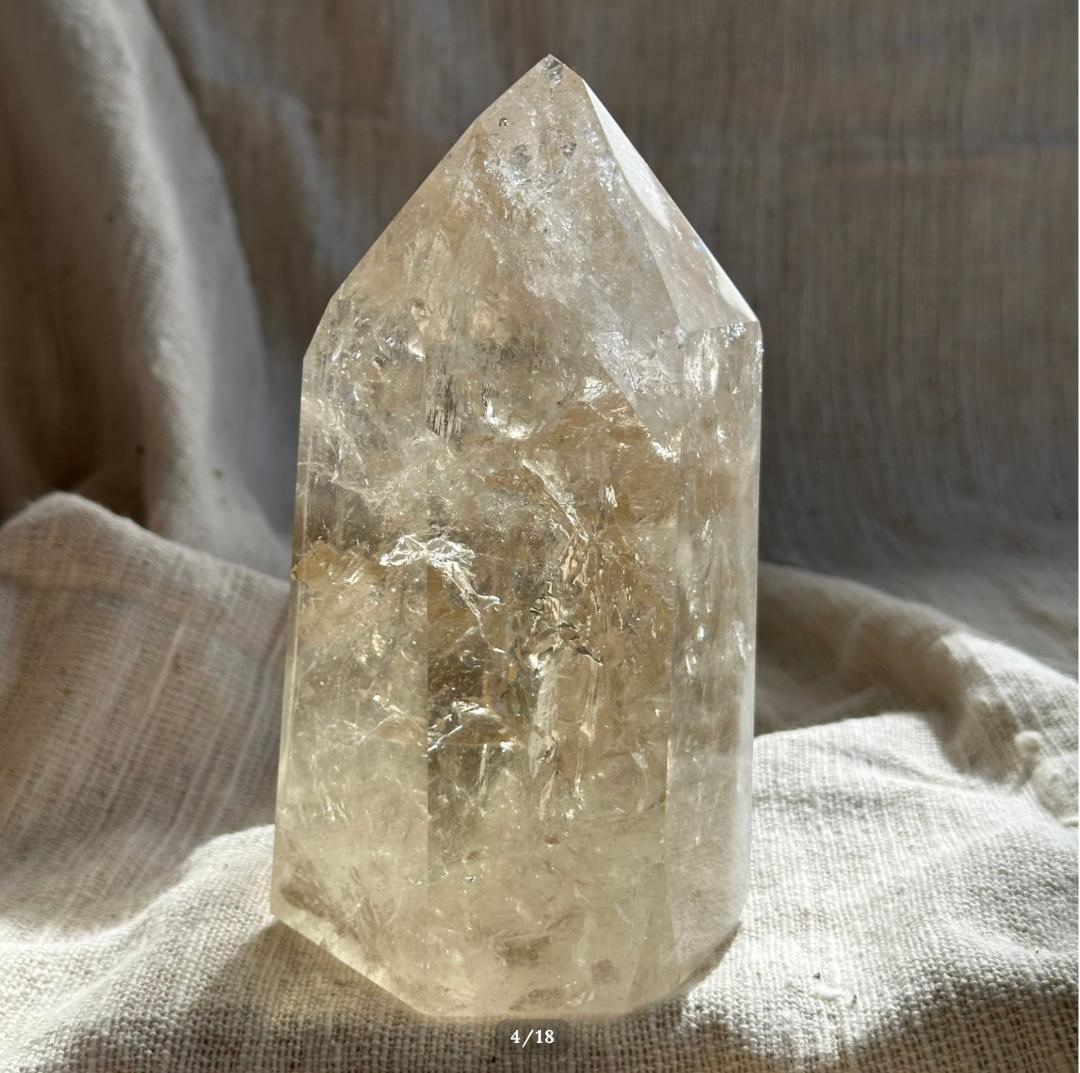 1.9kg 非加熱【シトリン】 天然 シトリン BIG ポイント ブラジル産