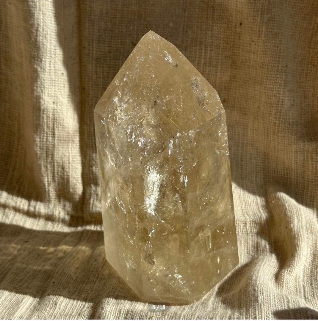 1.9kg 非加熱【シトリン】 天然 シトリン BIG ポイント ブラジル産