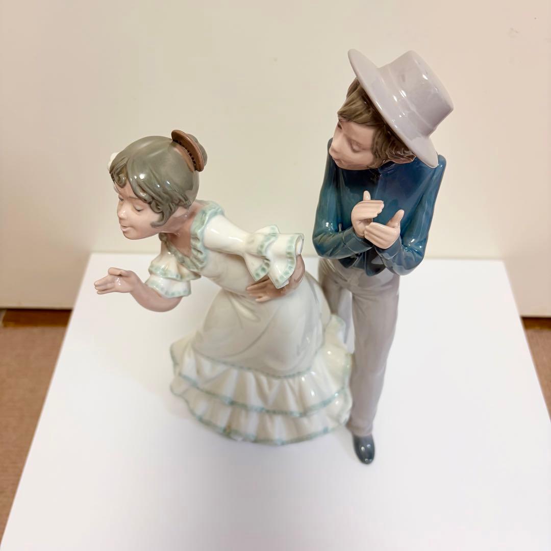 リヤドロNAO カップルフィギュリン【欠けあり】