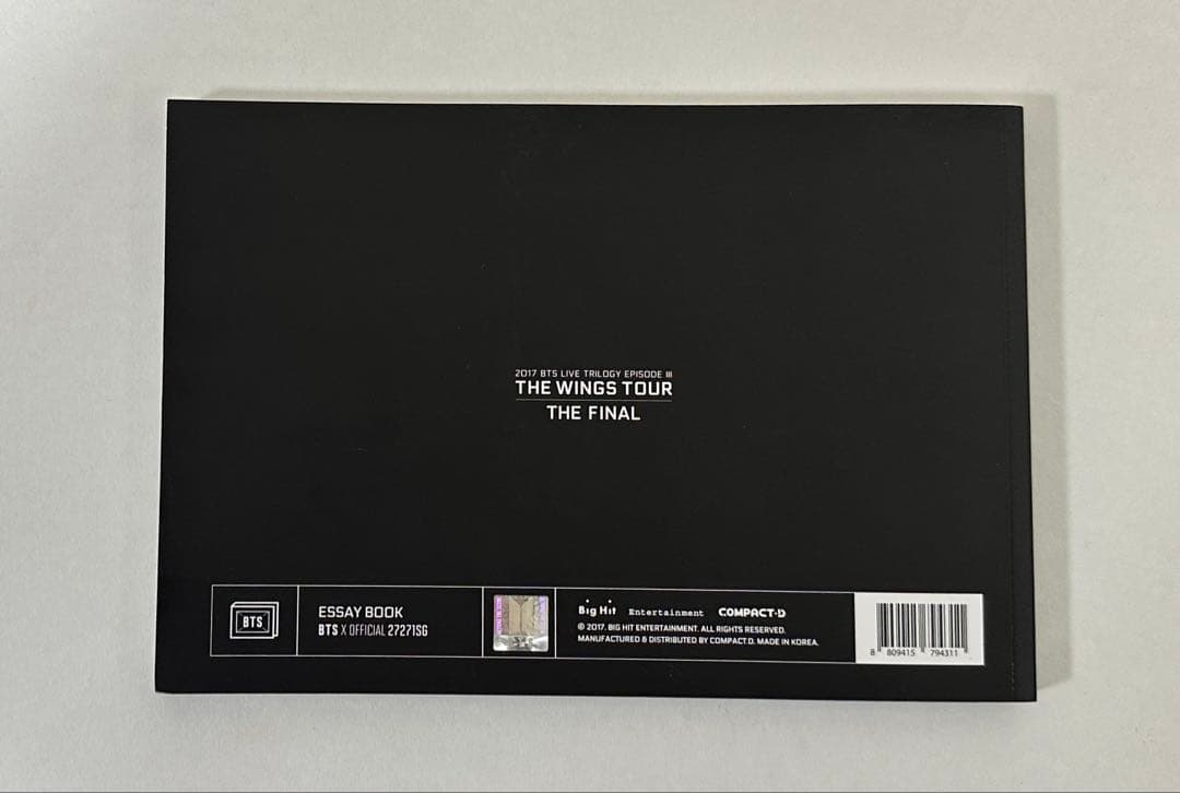 WINGS TOUR FINAL 公式 エッセイブック ユンギ トレカ 付き - メルカリ