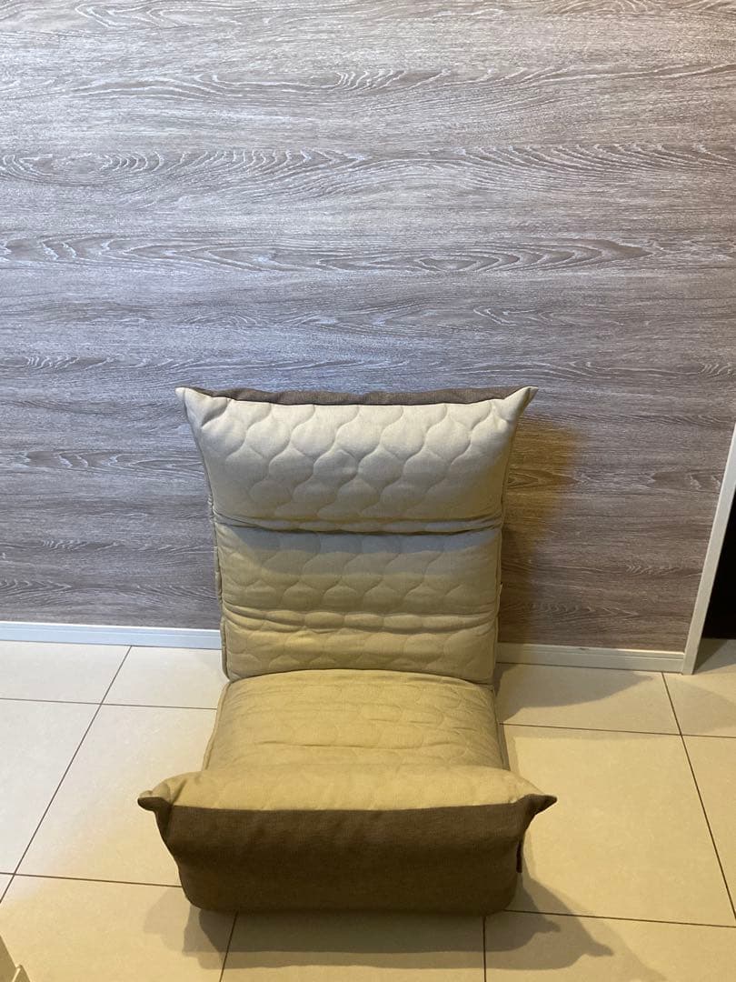 脚首　リクライニング　ポケットコイル　座椅子　BE BR 東京都内のみ！ 脚・首リクライニングポケットコイル座椅子(BE/BR) | ニトリネット