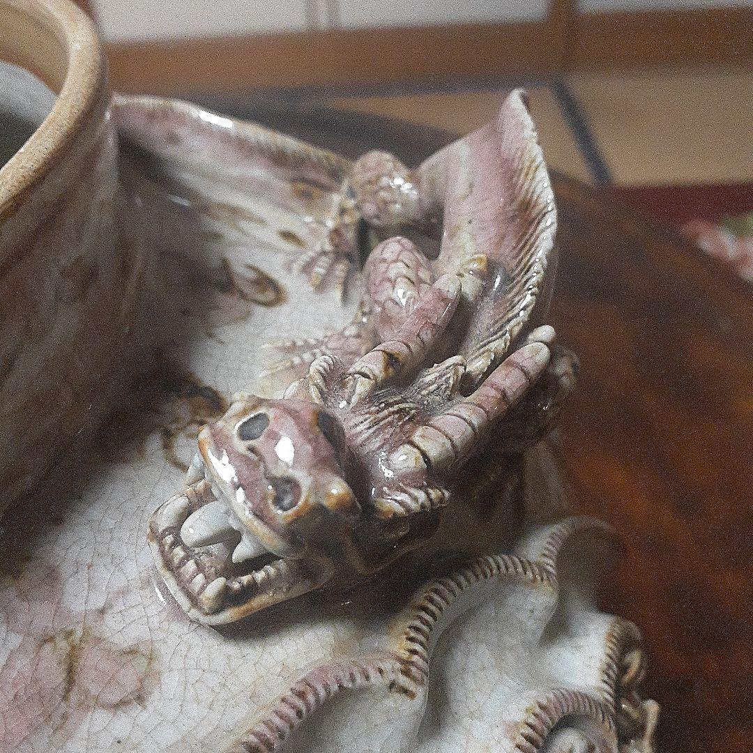 中国元時代釉裏紅 草花貼付け三龍耳壺 - メルカリ