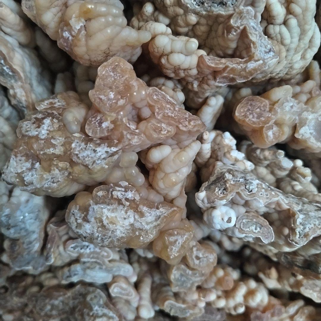 大迫力！枝幸瑪瑙 めのう メノウ（北海道枝幸産）28,4kg 水石 鑑賞石