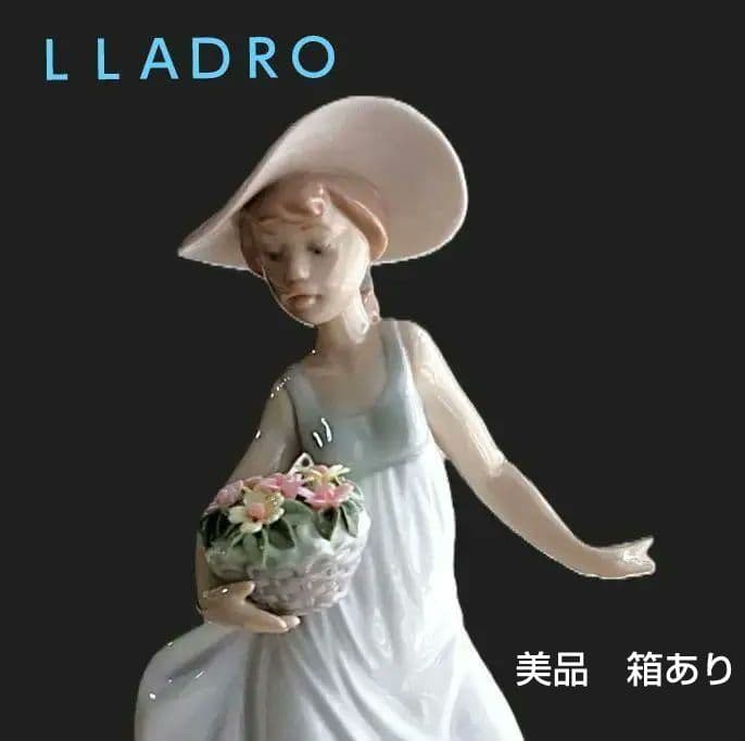リヤドロ 春の花かご LLADRO 5790 人形フィギュリン 美品 箱あり リヤドロ 春の花かご LLADRO 5790 人形フィギュリン 美品 箱あり