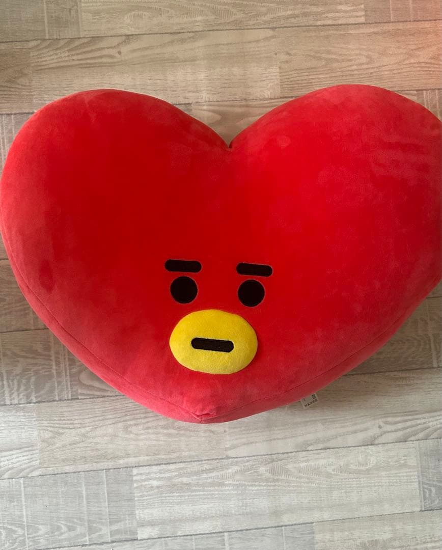 BTS(テテ、テヒョン)BT21 TATA クッション - メルカリ
