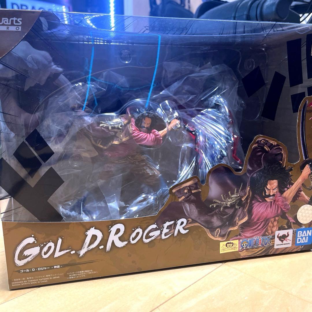 ワンピース フィギュアーツzero ゴール・D・ロジャー-神避- - メルカリ