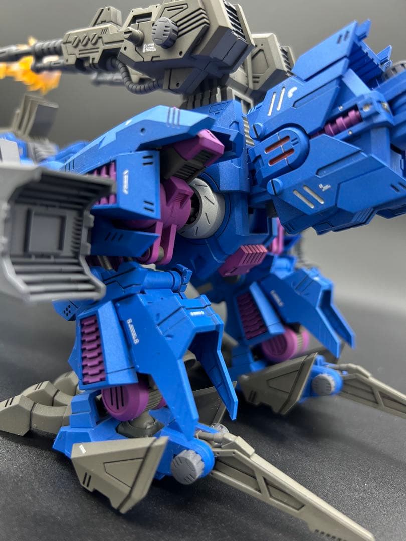 ゾイド タカラトミー リアライズモデル サイコジェノザウラー 小改造品