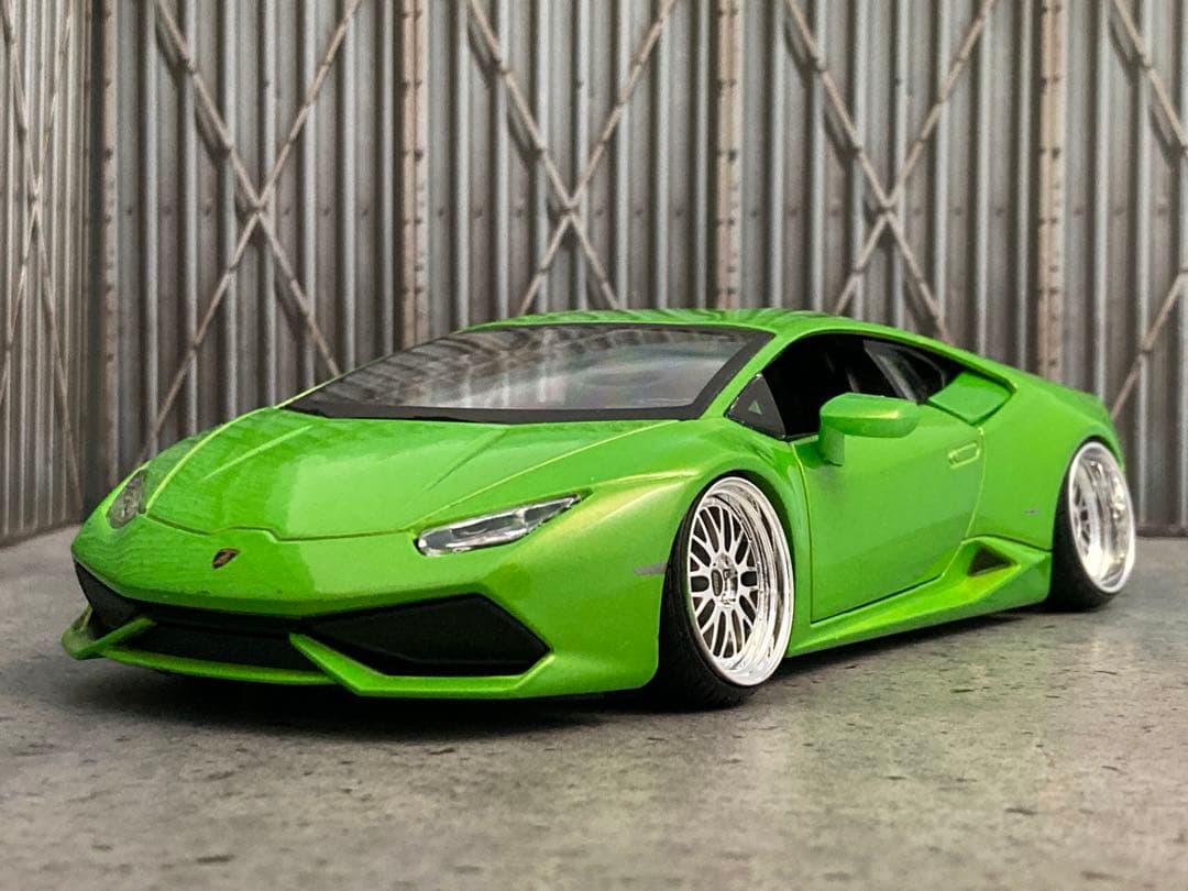 1/24 ランボルギーニ ウラカンLP610-4（カスタム品） 大石 代吾 ランボルギーニ ウラカン LP610-4 (改)｜株式会社 青島文化