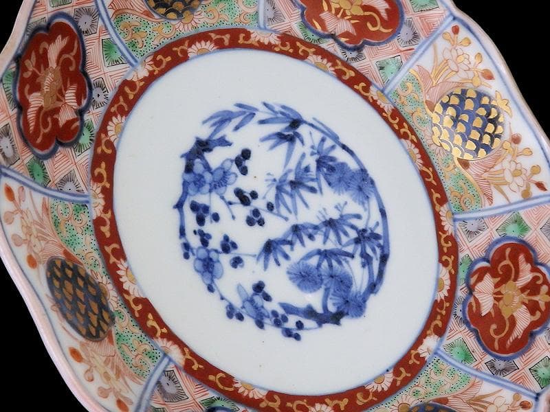 古伊万里 金襴手 松竹梅 菊花四方襷紋に花の図 6寸皿 N149AS-CYy