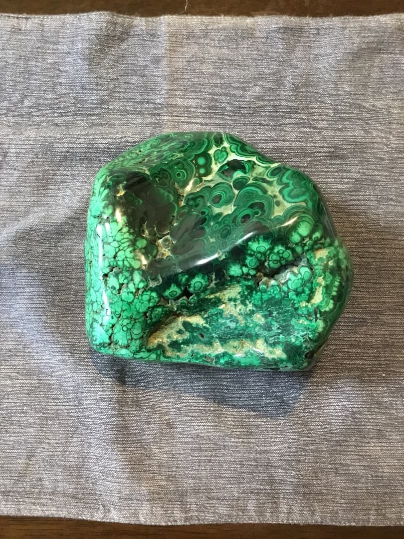 【希少】孔雀石 グリーンマラカイト 2.6kg