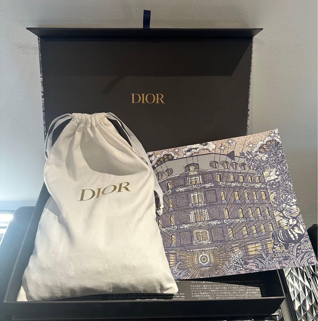 ディオール　1000ピース　ジグソーパズル 1,000-Piece Puzzle Multicolor 30 Montaigne Hot Air Balloon | DIOR